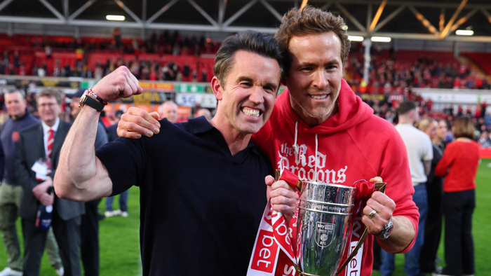 加拿大28预测-从好莱坞影星到社媒网红,北美娱乐名人收购英格兰俱乐部成潮流|雷克瑟姆|英冠|雷诺兹|英超|巨星_新浪体育_新浪新闻