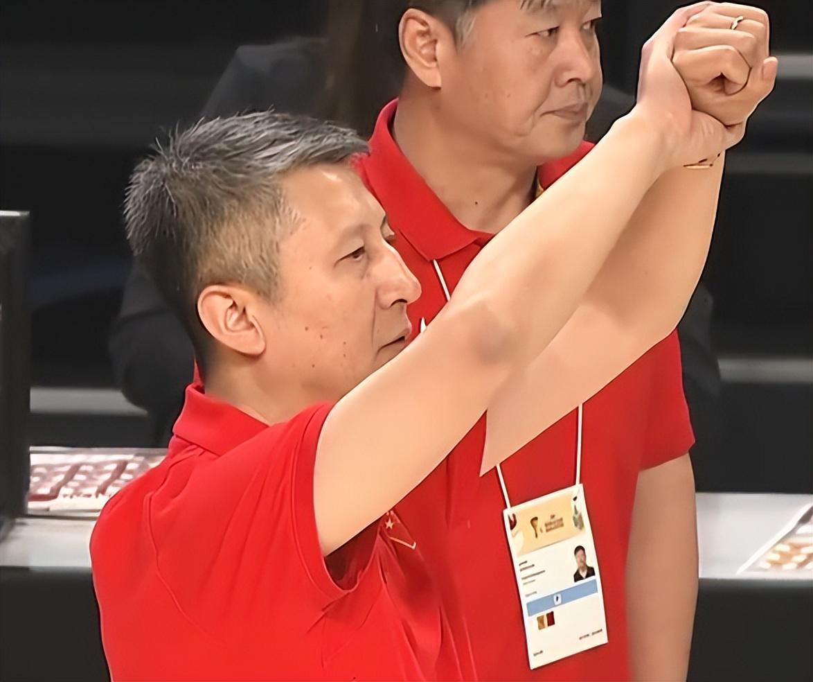 加拿大28-中国男篮最新消息!重回亚洲前二,郭士强被FIBA审查,篮协捞人