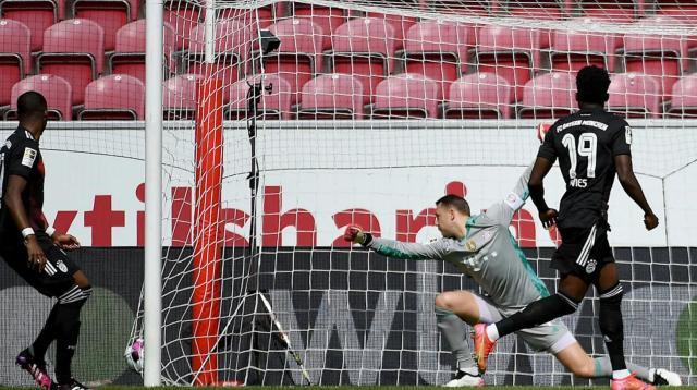 加拿大28开奖结果-演砸夺冠大戏不要紧，莱万进球与弗利克去留更重要